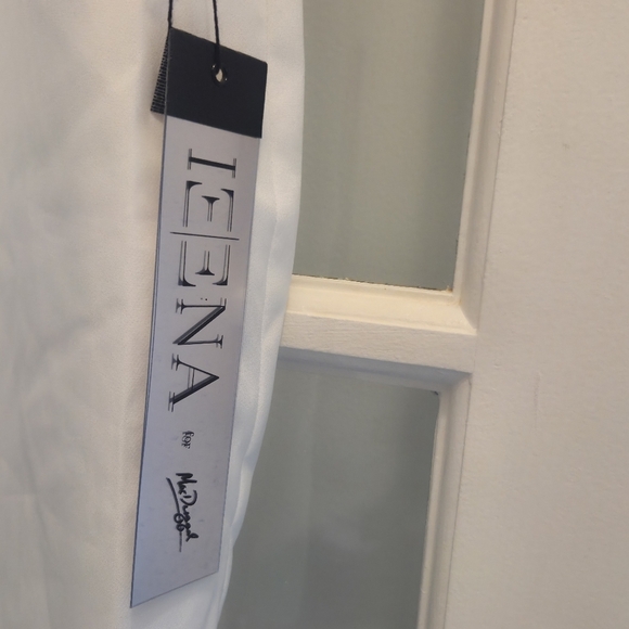 Mac Duggal White Ruffle Mini Dress- Great For Your Bridal Shower!! - Picture 2 of 16